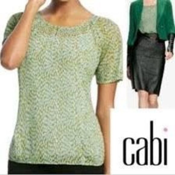 Cabi Women's Pebbled Green Keyhole Semi Sheer Short Sleeve Blouse Top Size M - Picture 1 of 7
